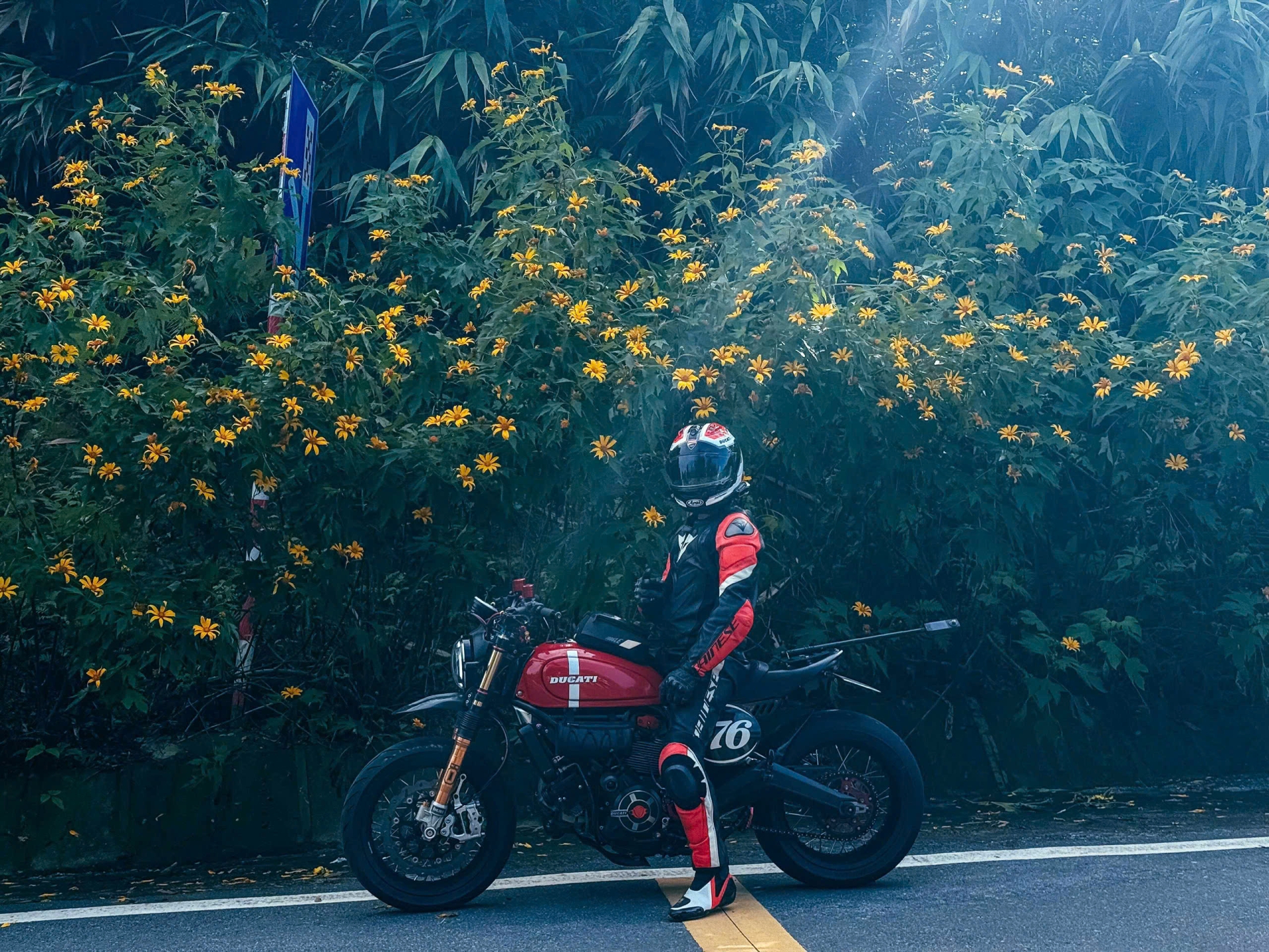 Bikers Quanh Anh - anh cả của 62 Motorcycle Club trong lần vi vu Ba Vì đầy cảm xúc